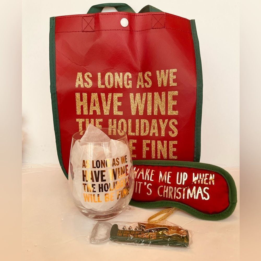 HOLIDAY 4 PIECE WINE SET